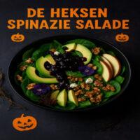 De Heksen Spinazie Salade - Halloween Salade 4 Een betoverende groene salade vol verse spinazie, magische toppings en een mysterieuze zwarte-bessen dressing. Perfect voor een griezelig gezond Halloweenfeest!