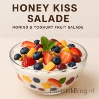 Honey Kiss - Honing & Yoghurt Fruit Salade 3 Honey Kiss salade met honing, yoghurt en fruit – frisse honing en yoghurt salade.