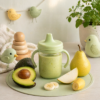 De Baby Bird Smoothie is een zachte, romige groene smoothie met banaan, peer en avocado. Helemaal afgestemd op baby’s en peuters.