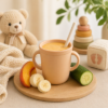 De Baby Steps Smoothie is zacht, romig en vriendelijk voor kleine buikjes. Met banaan, perzik en courgette is mild van smaak en zit hij vol vitamines